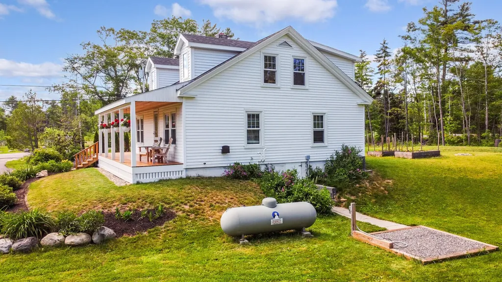 595 Harpswell Neck Road Harpswell ME 04079