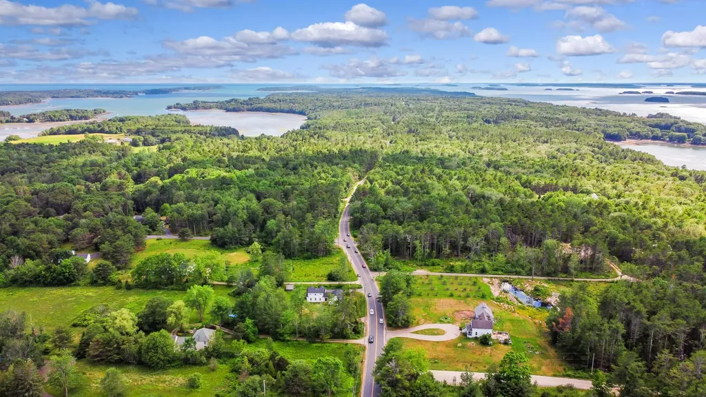 595 Harpswell Neck Road Harpswell ME 04079