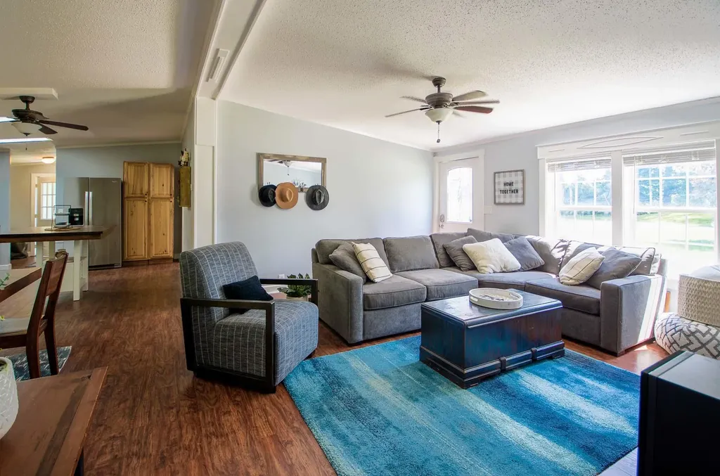 20 Place Lane Eliot ME 03903