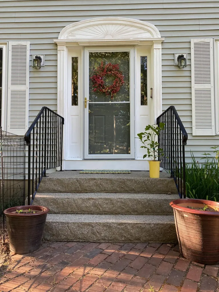 32 Cherry Hill Terrace Waterville ME 04901