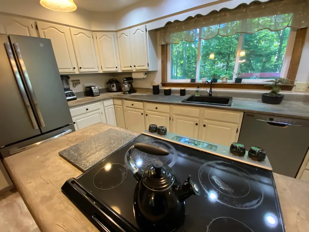 32 Cherry Hill Terrace Waterville ME 04901