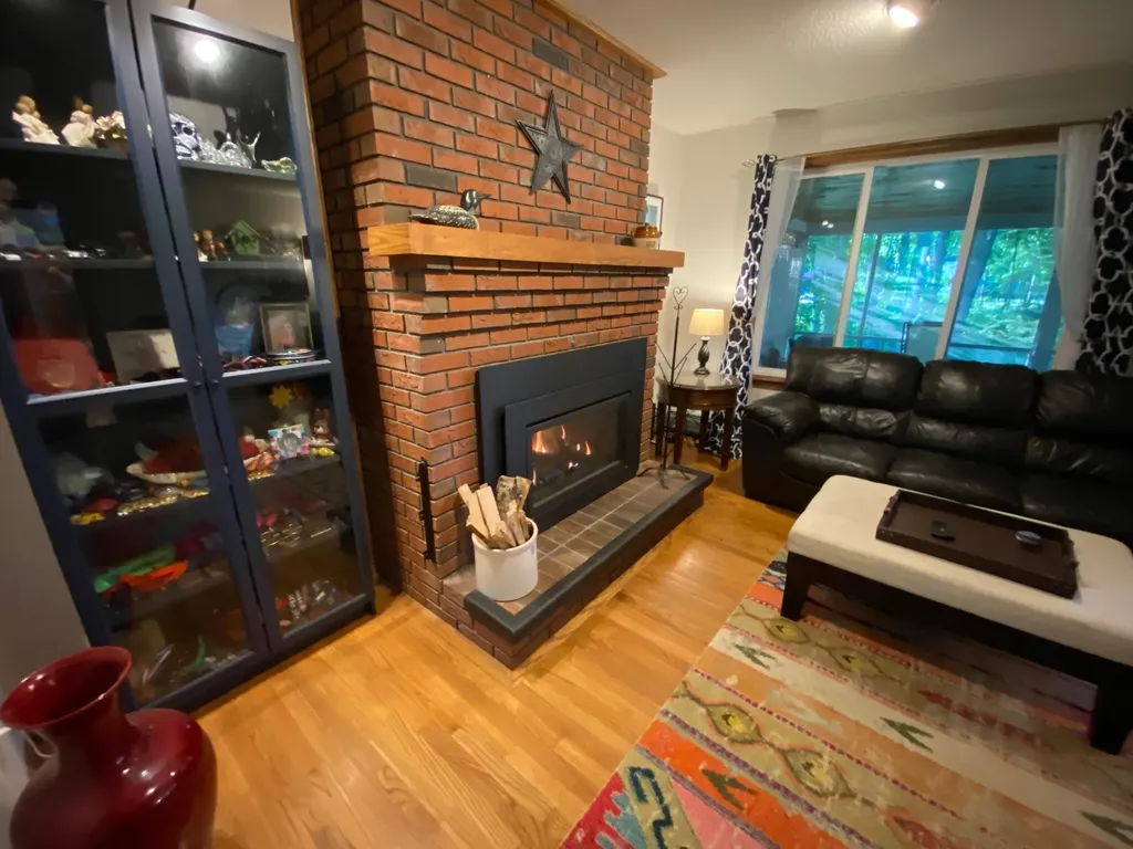 32 Cherry Hill Terrace Waterville ME 04901