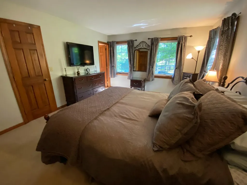 32 Cherry Hill Terrace Waterville ME 04901