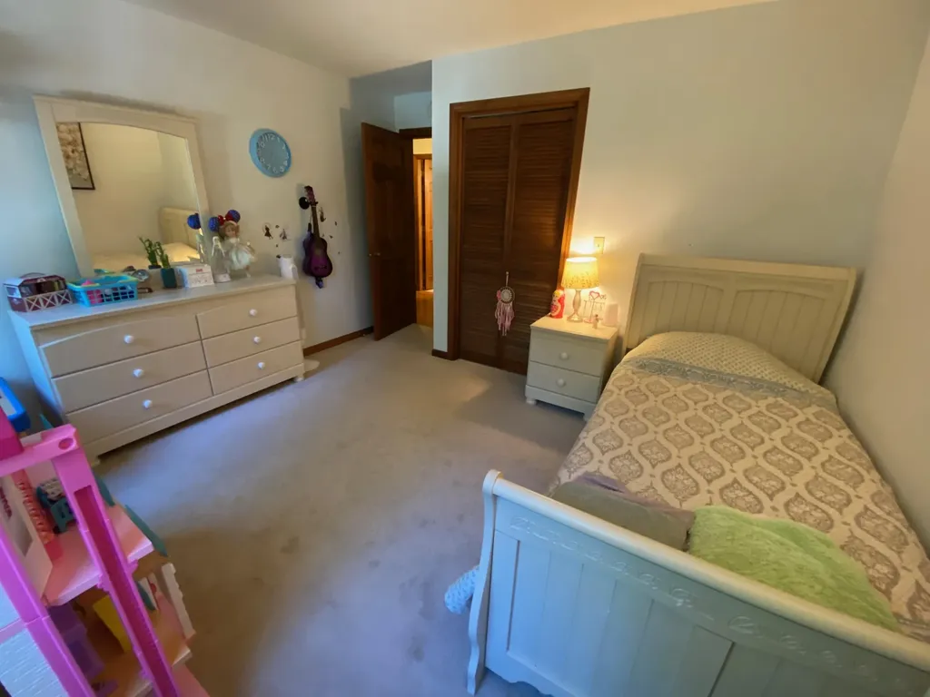 32 Cherry Hill Terrace Waterville ME 04901