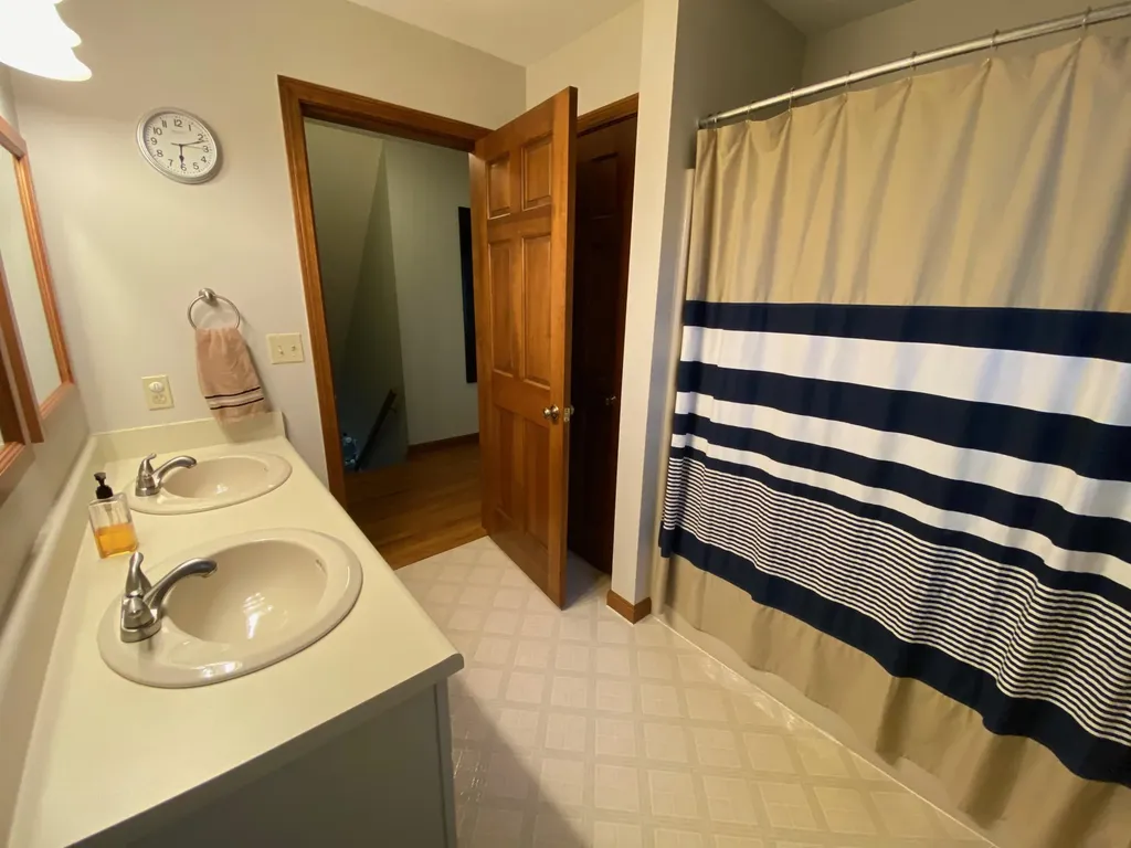 32 Cherry Hill Terrace Waterville ME 04901