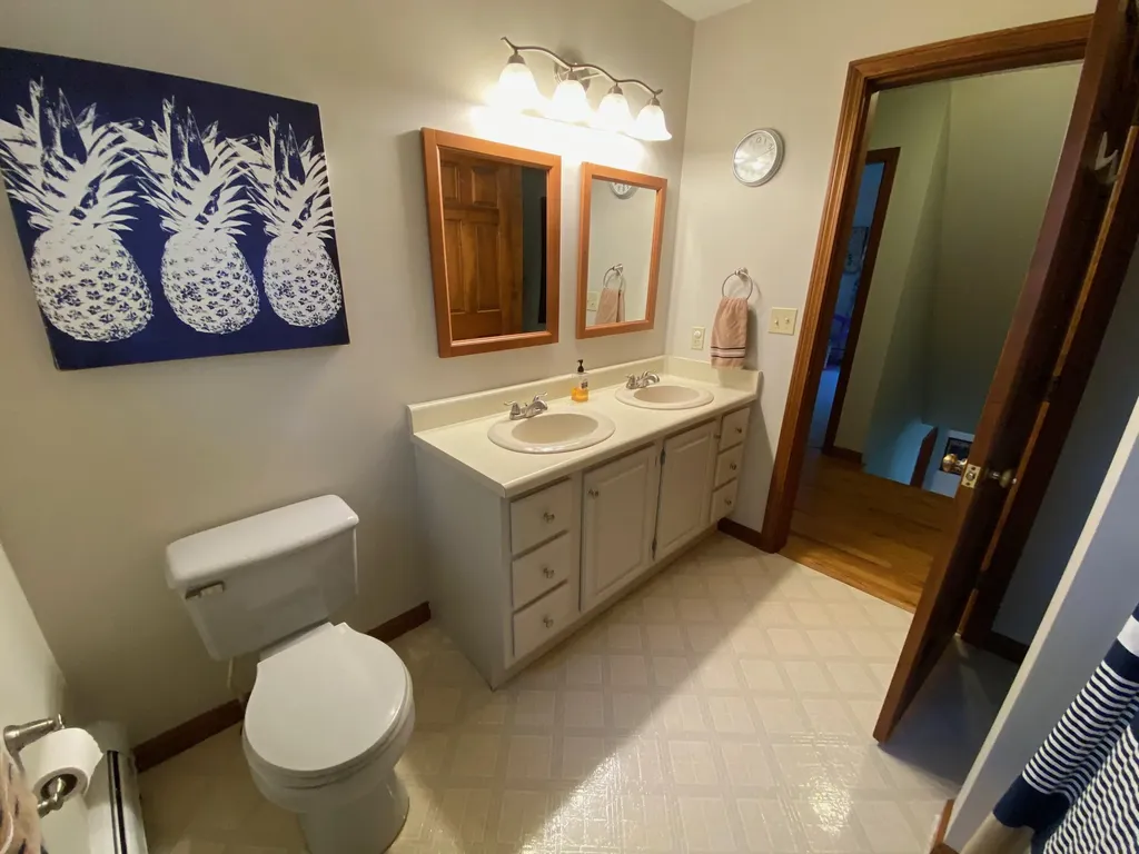 32 Cherry Hill Terrace Waterville ME 04901