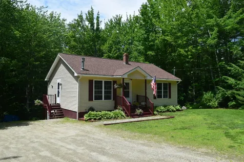31 Valentine Way Greene ME 04236
