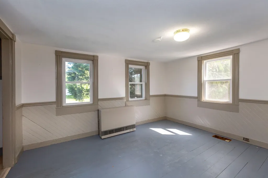 335 Bath Road Wiscasset ME 04578