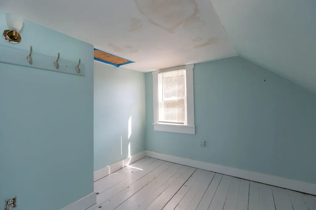 335 Bath Road Wiscasset ME 04578