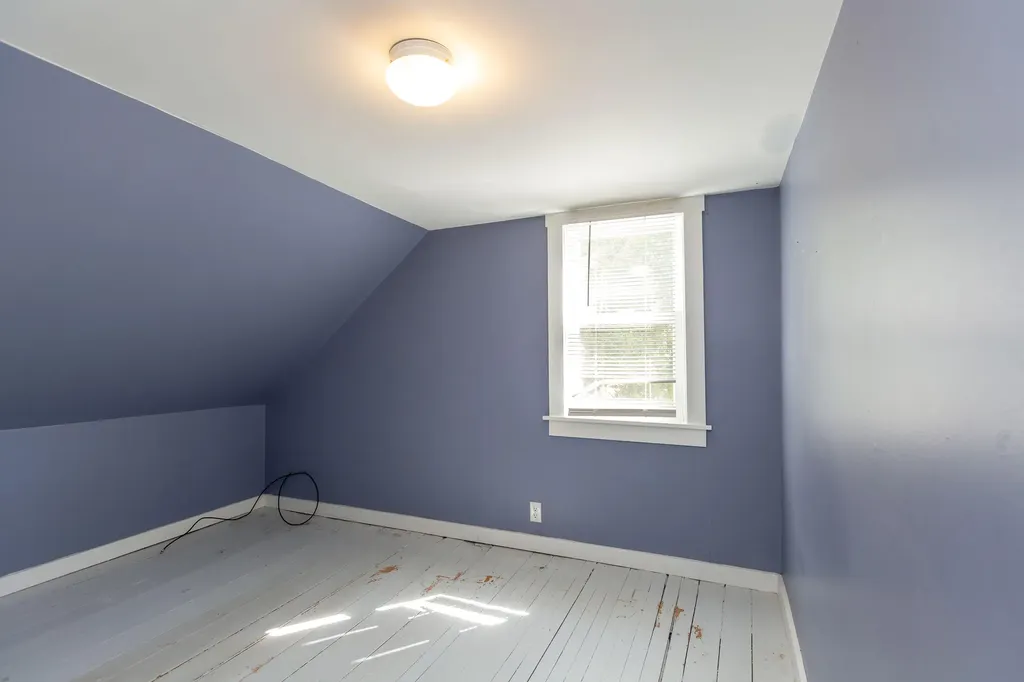 335 Bath Road Wiscasset ME 04578