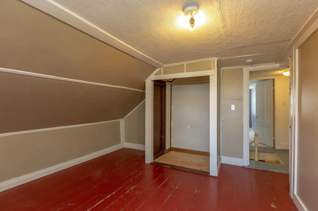 335 Bath Road Wiscasset ME 04578