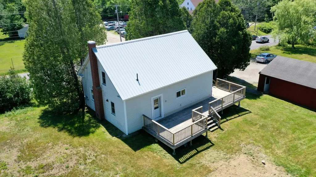 335 Bath Road Wiscasset ME 04578