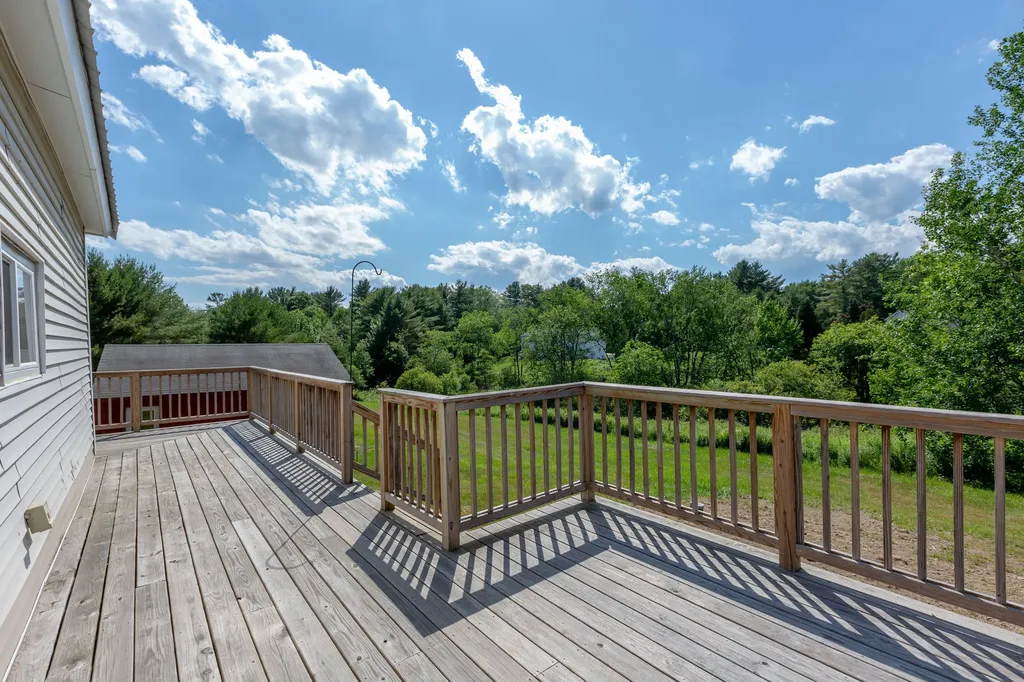 335 Bath Road Wiscasset ME 04578