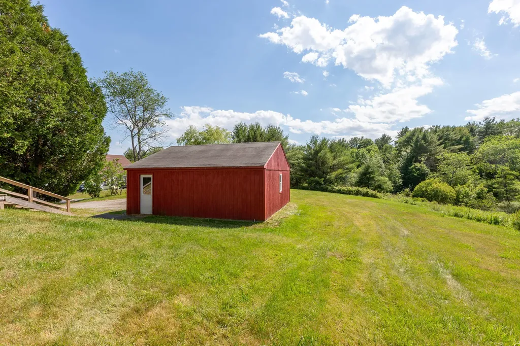 335 Bath Road Wiscasset ME 04578
