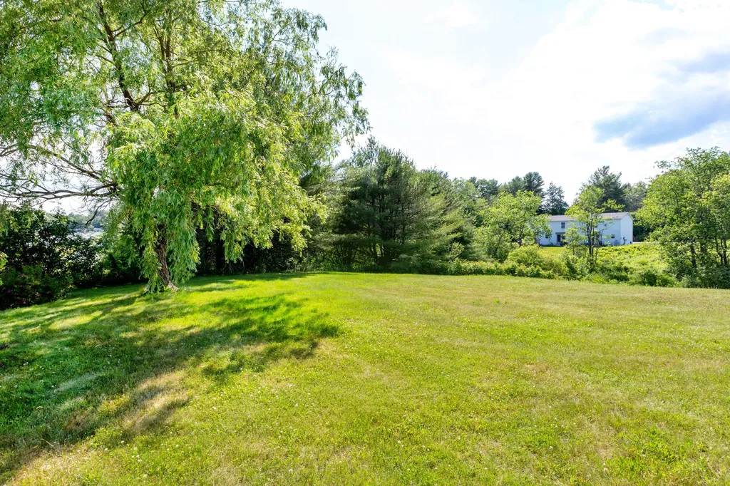 335 Bath Road Wiscasset ME 04578