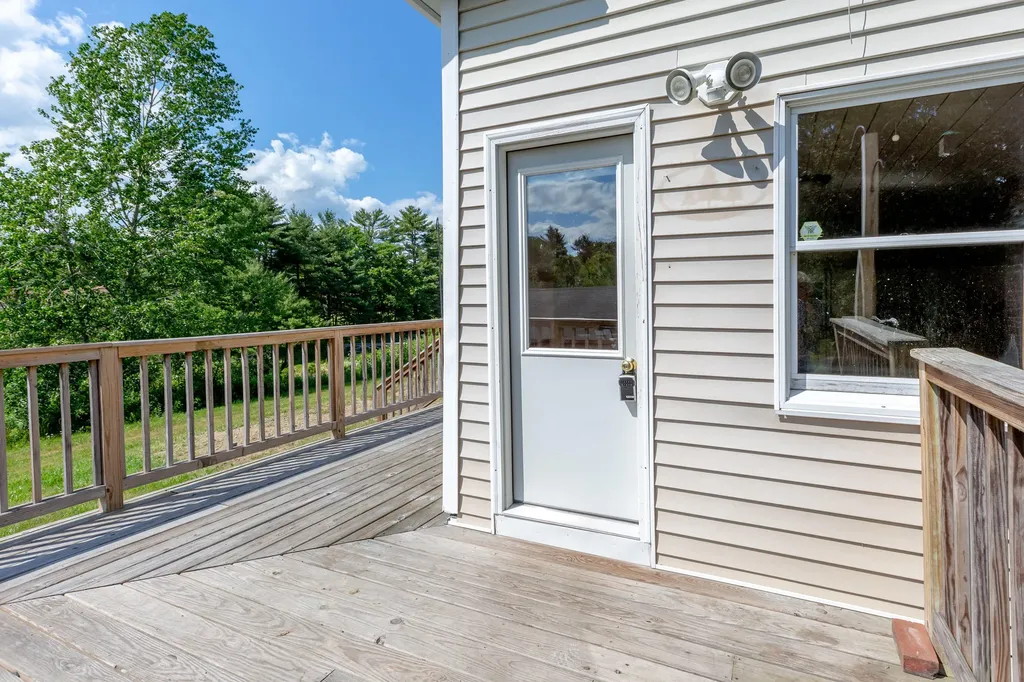 335 Bath Road Wiscasset ME 04578