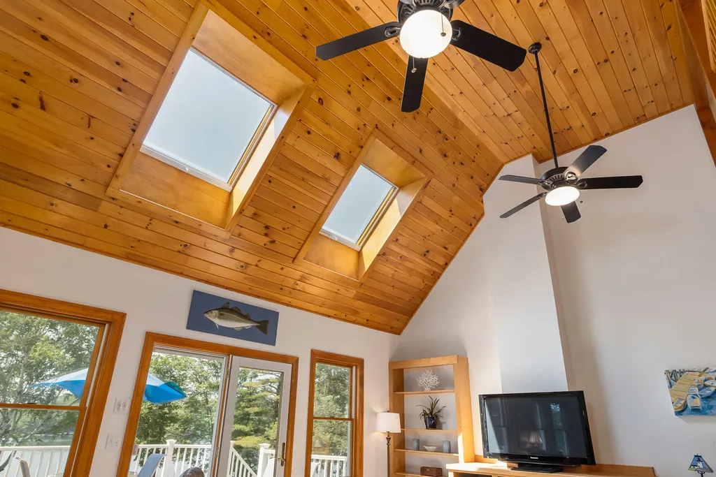 24 Whippoorwill Lane Kittery ME 03904