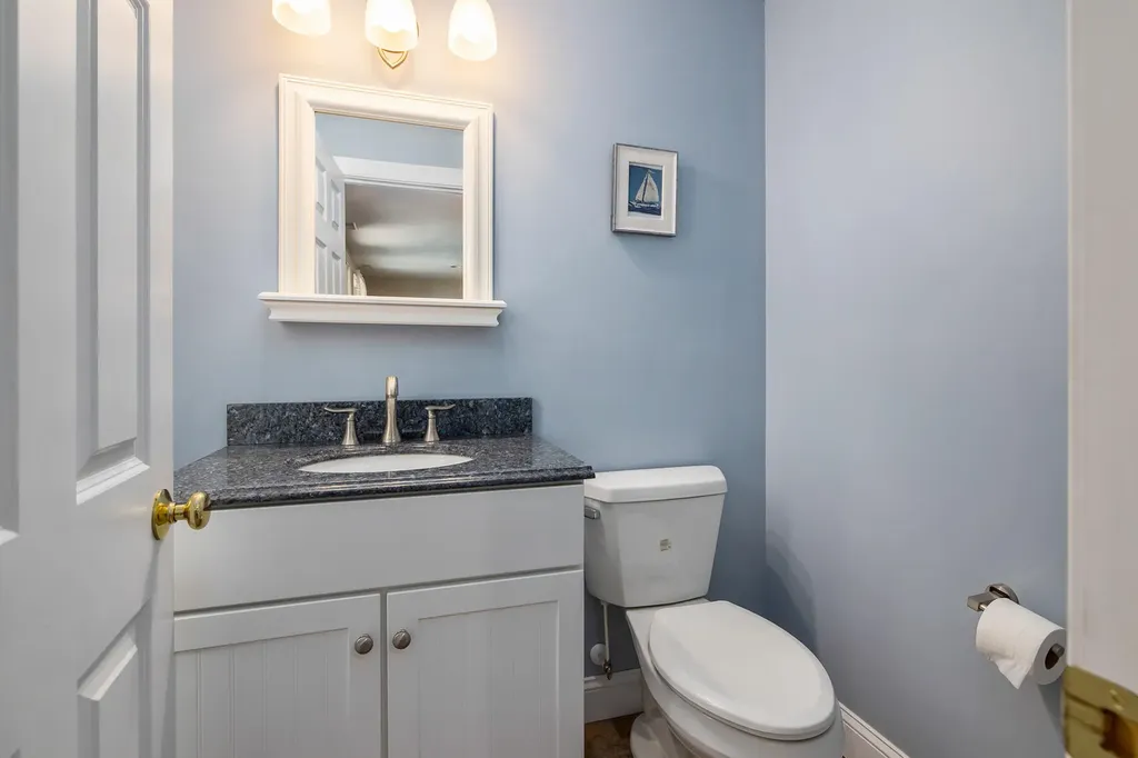 24 Whippoorwill Lane Kittery ME 03904