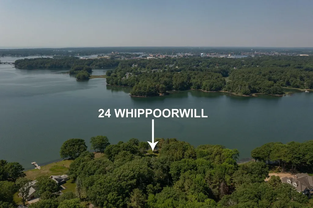 24 Whippoorwill Lane Kittery ME 03904