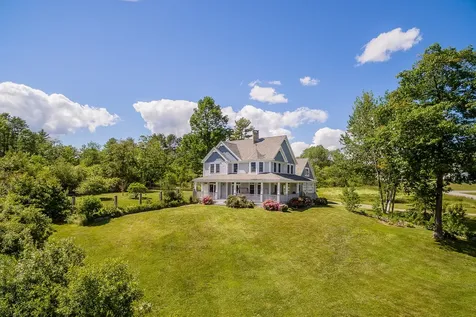 14 Banks Terrace Searsport ME 04974
