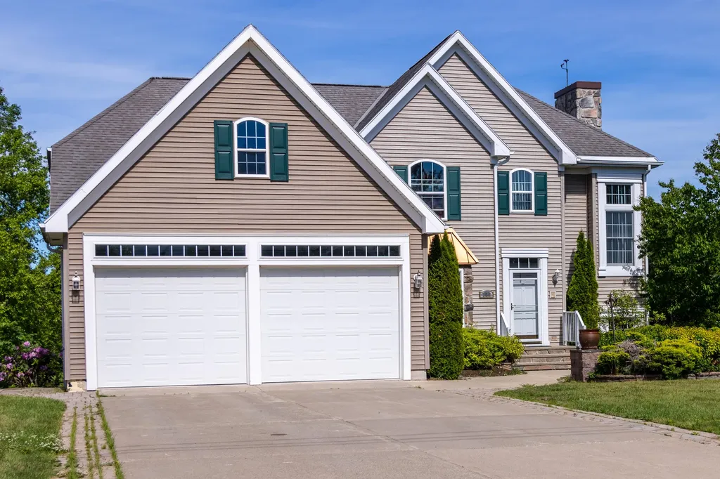 120 Laurel Circle Bangor ME 04401