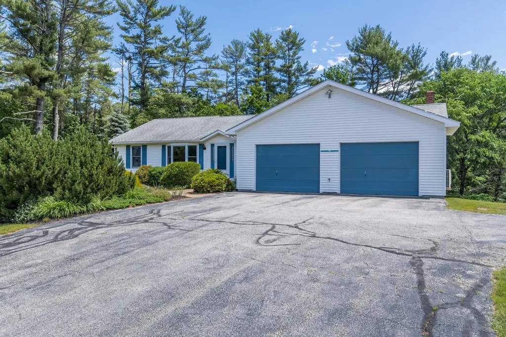 185 Chute Road Windham ME 04062