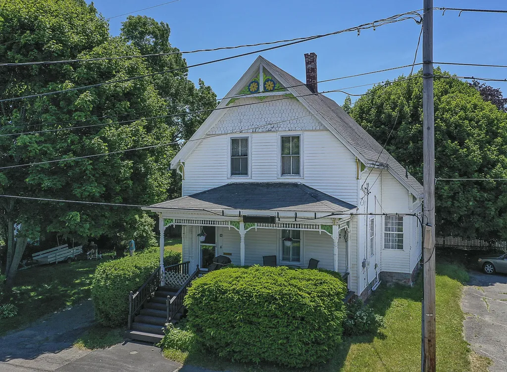 16 Granite Street Rockland ME 04841