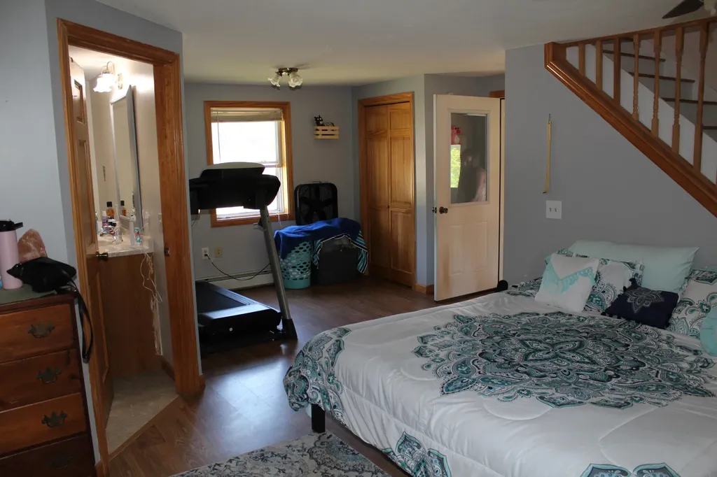 26 Water Street Fairfield ME 04937