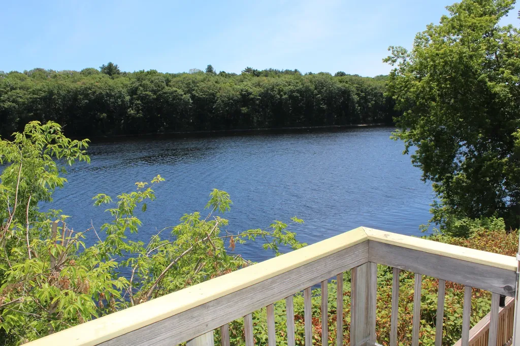 26 Water Street Fairfield ME 04937