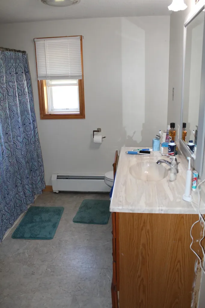 26 Water Street Fairfield ME 04937