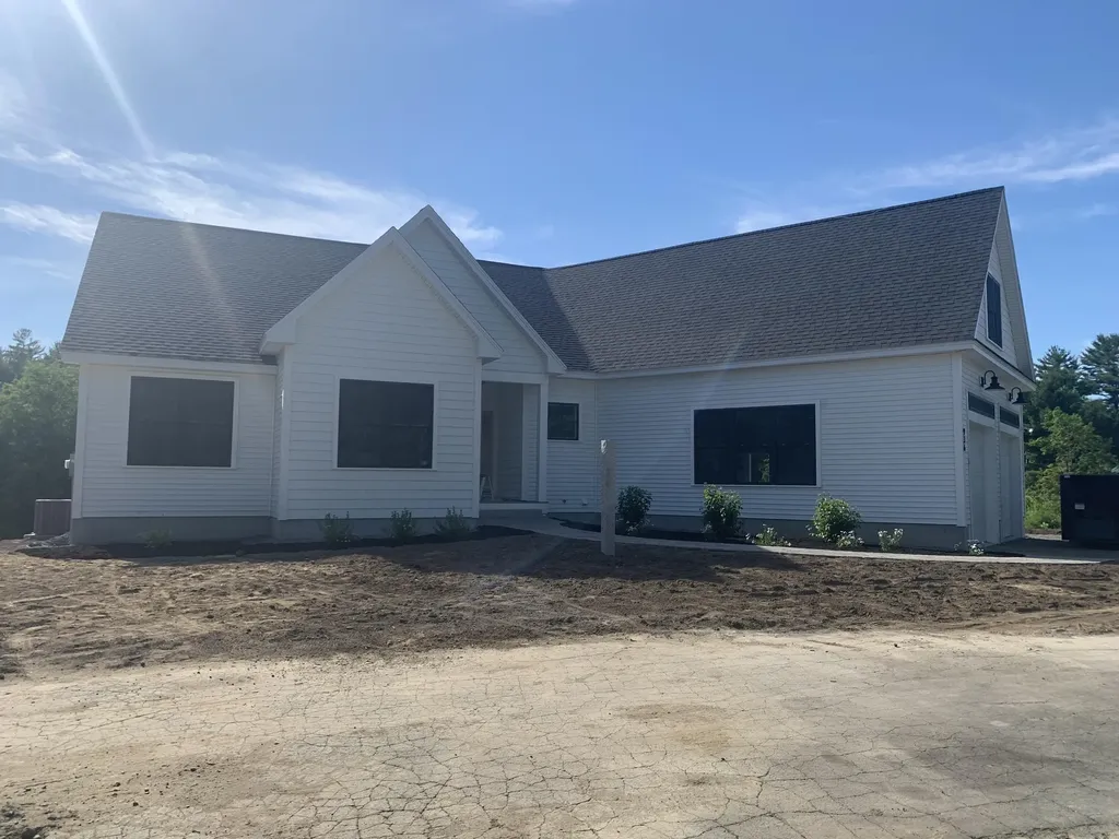 936 Branch Road Wells ME 04090