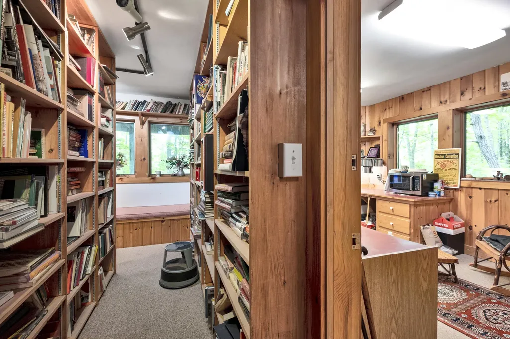 41 High Street Rockport ME 04856