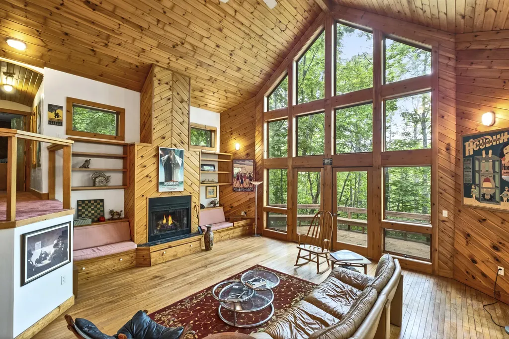 41 High Street Rockport ME 04856