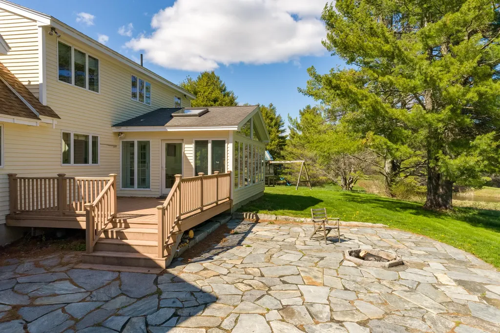 227 Ledge Road Yarmouth ME 04096