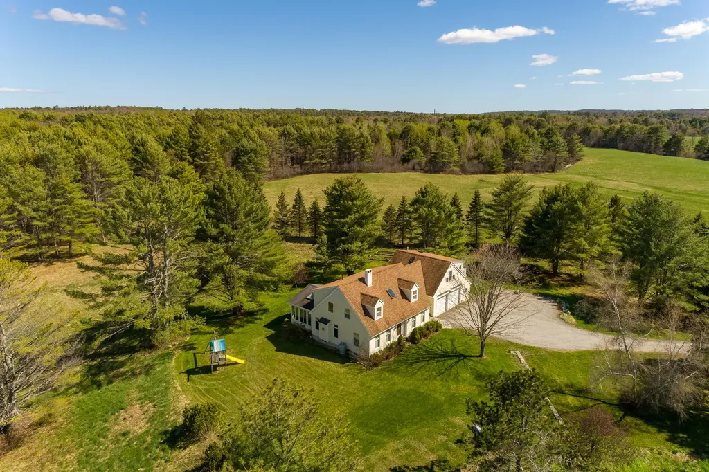 227 Ledge Road Yarmouth ME 04096