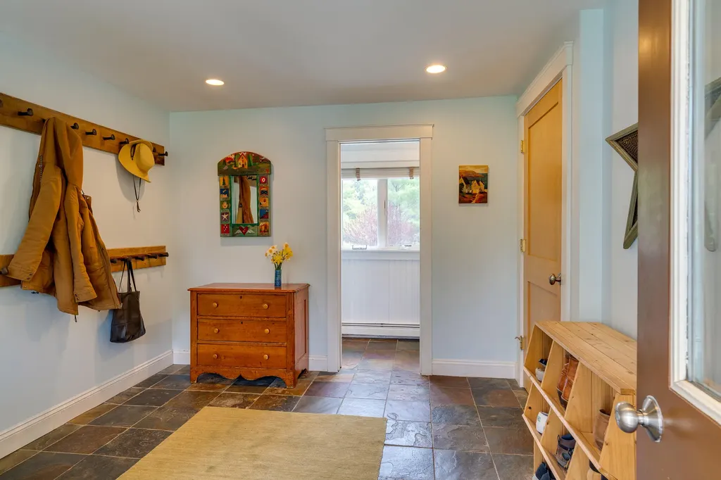 227 Ledge Road Yarmouth ME 04096