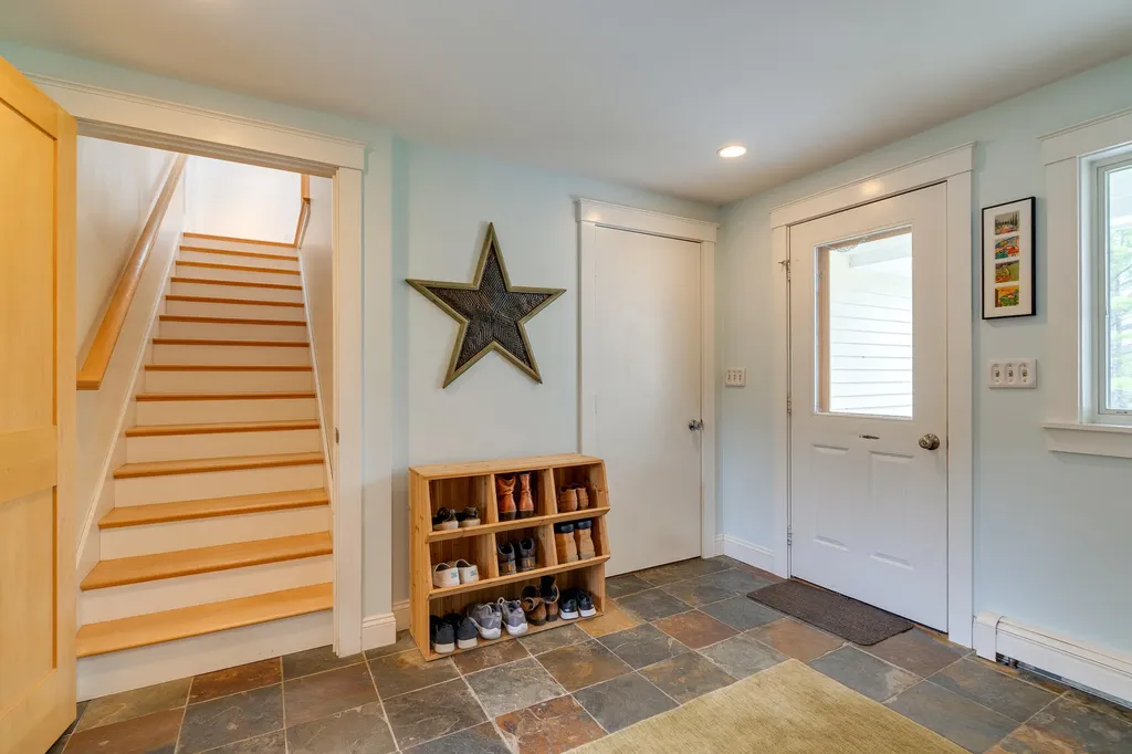 227 Ledge Road Yarmouth ME 04096
