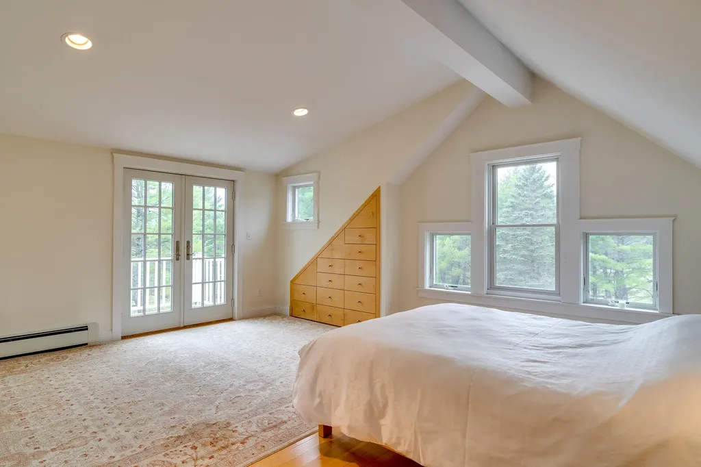 227 Ledge Road Yarmouth ME 04096