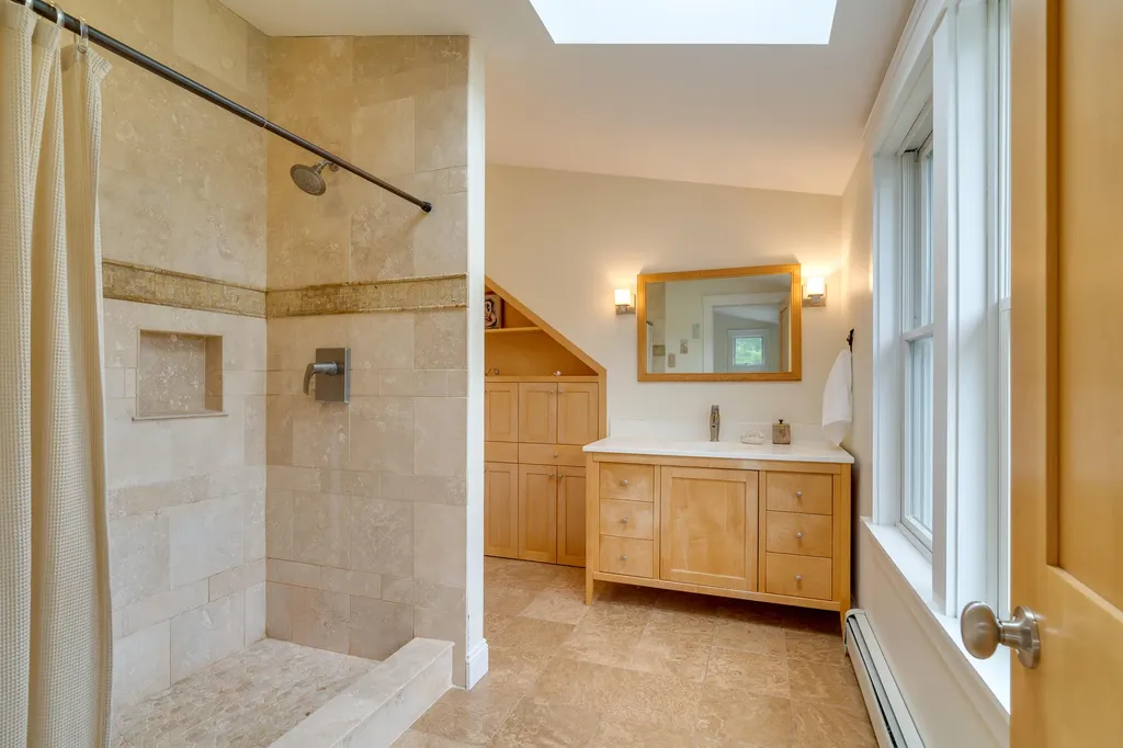 227 Ledge Road Yarmouth ME 04096