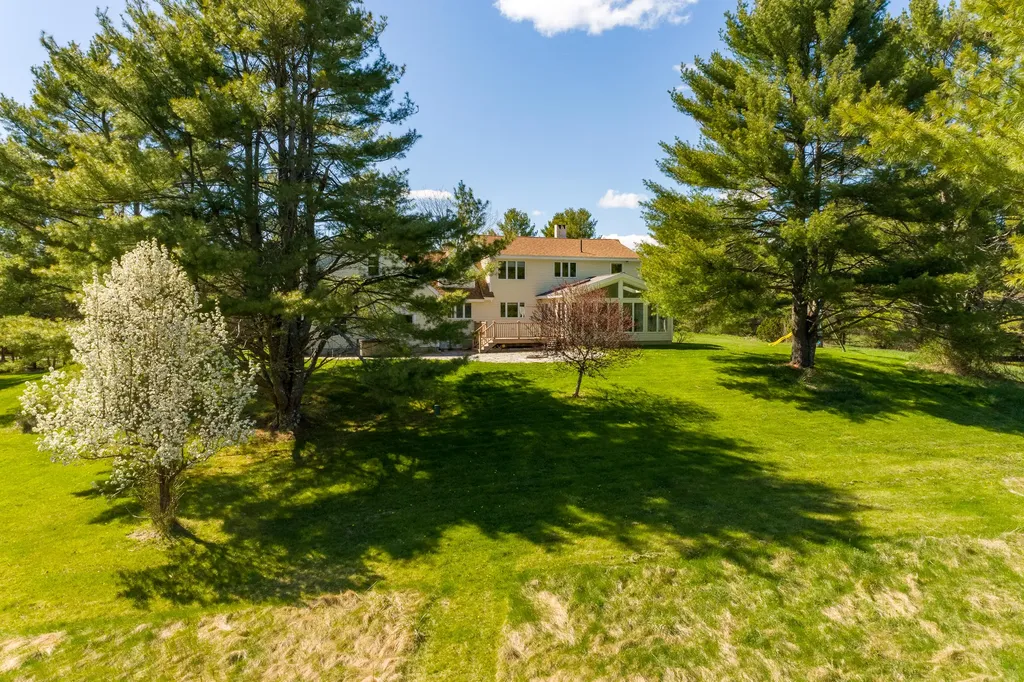 227 Ledge Road Yarmouth ME 04096