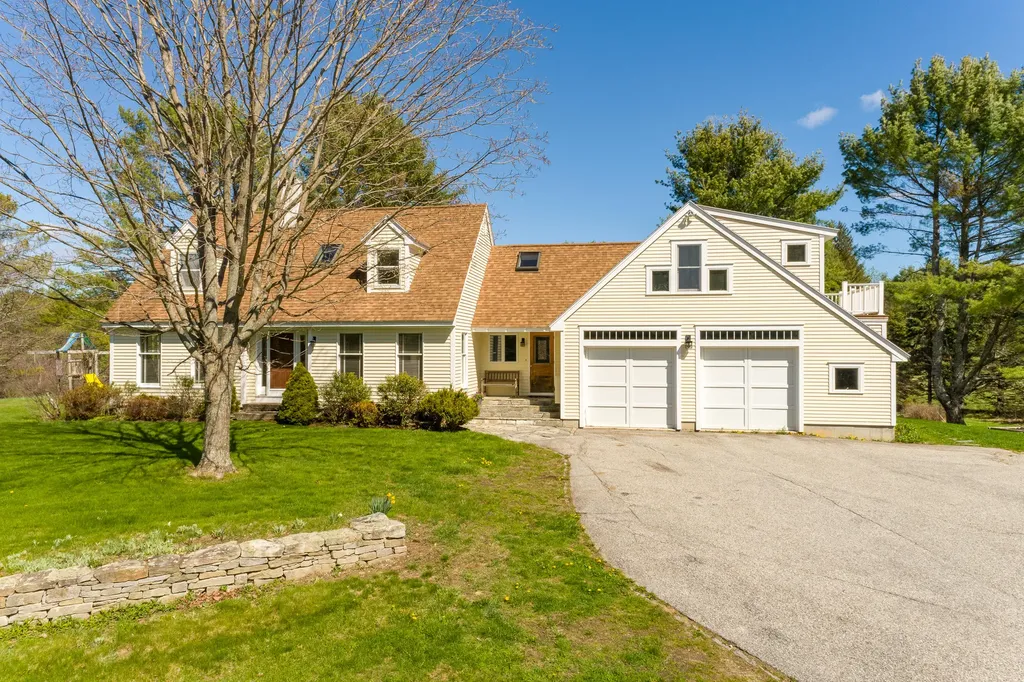 227 Ledge Road Yarmouth ME 04096