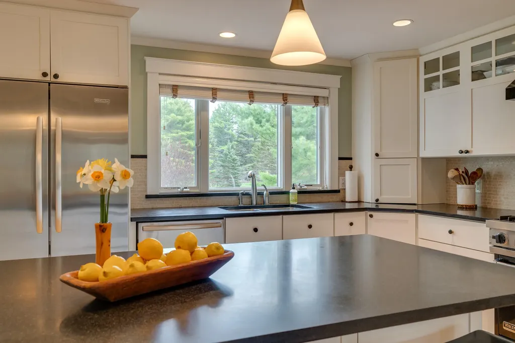 227 Ledge Road Yarmouth ME 04096