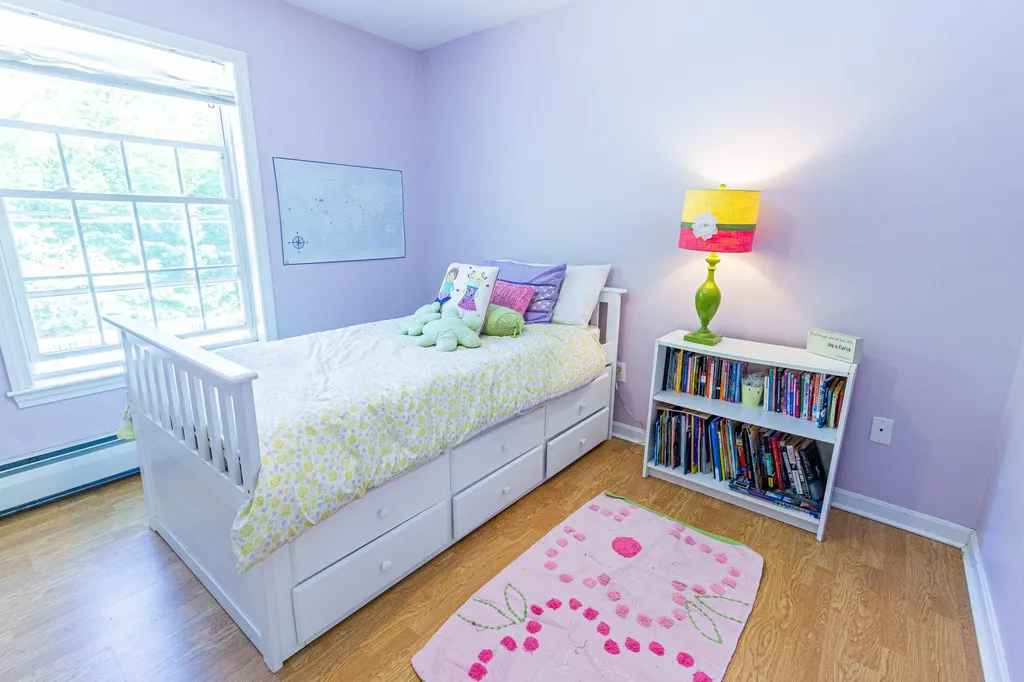 137 Vogel Road Raymond ME 04071