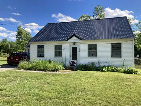 257 Hunnewell Avenue Pittsfield ME 04967