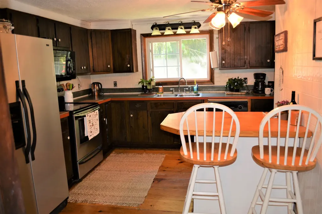 93 Nash Road Windham ME 04062