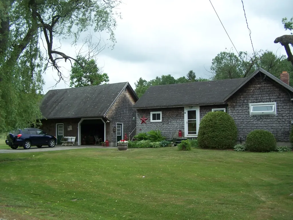41 King Road Lisbon ME 04250