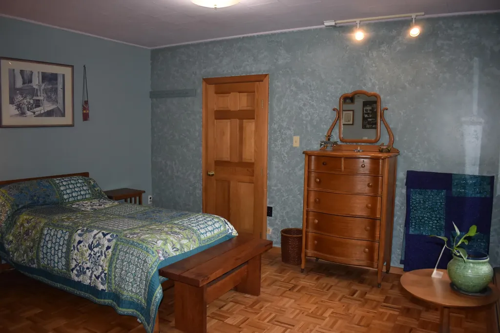 751 High Street West Gardiner ME 04345