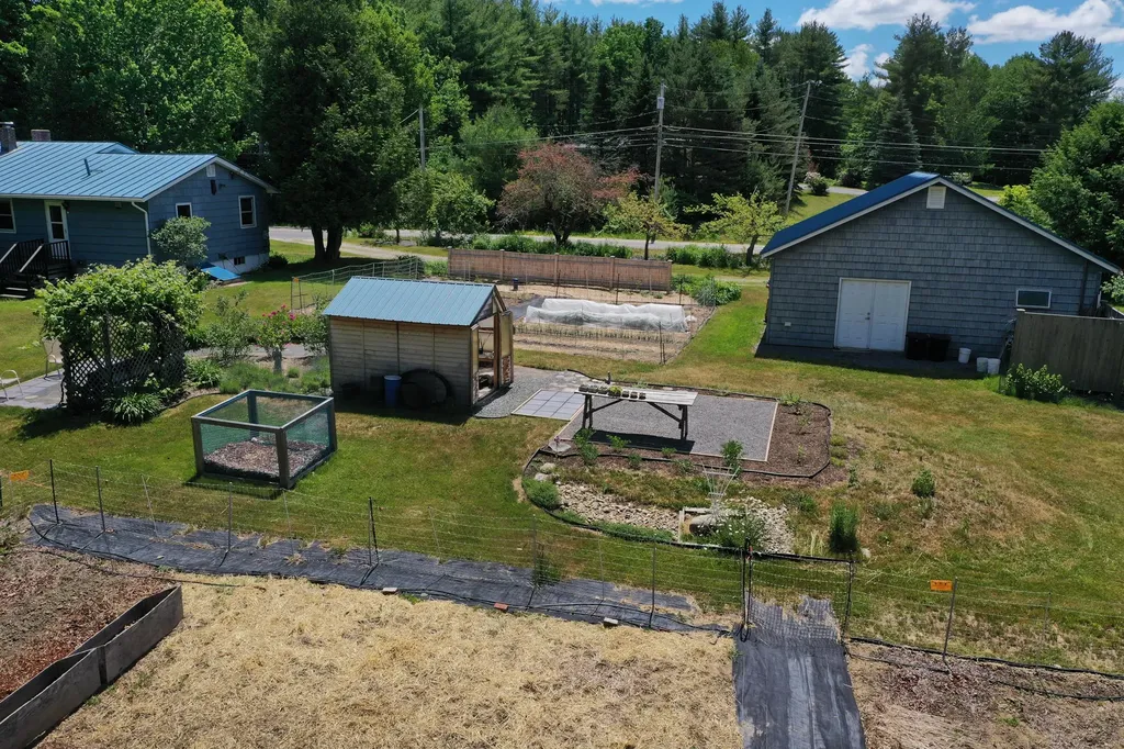 751 High Street West Gardiner ME 04345