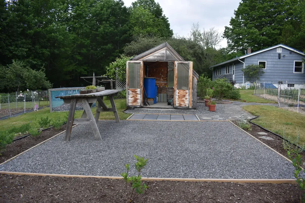 751 High Street West Gardiner ME 04345