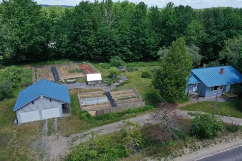 751 High Street West Gardiner ME 04345